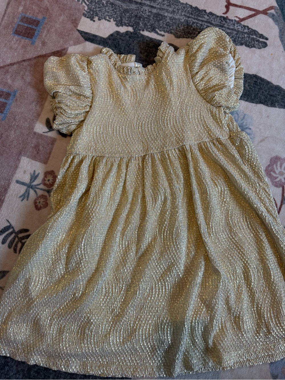 Girls Metallic Gold Puff-Sleeve Dress